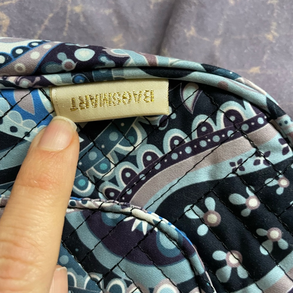 Paisley Bagsmart Toiletry Travel Bag - Picture 6 of 9